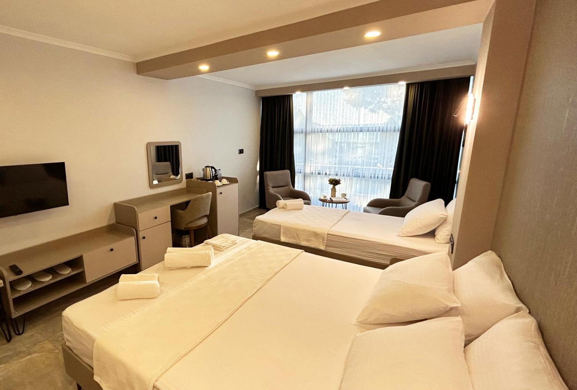 01 Nova Otel Didim Bagian luar foto